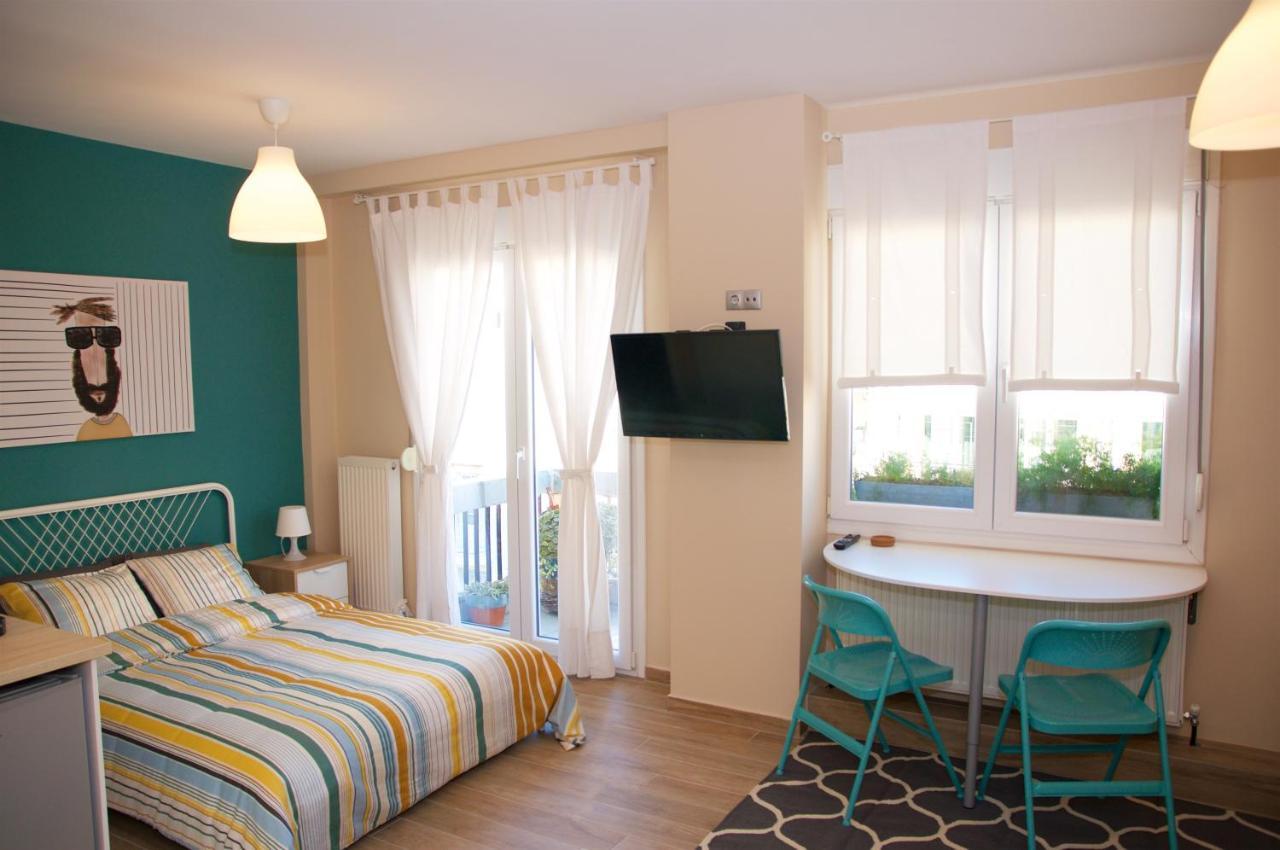 Super Cute & Cozy Mini Studios In City Center テッサロニキ エクステリア 写真