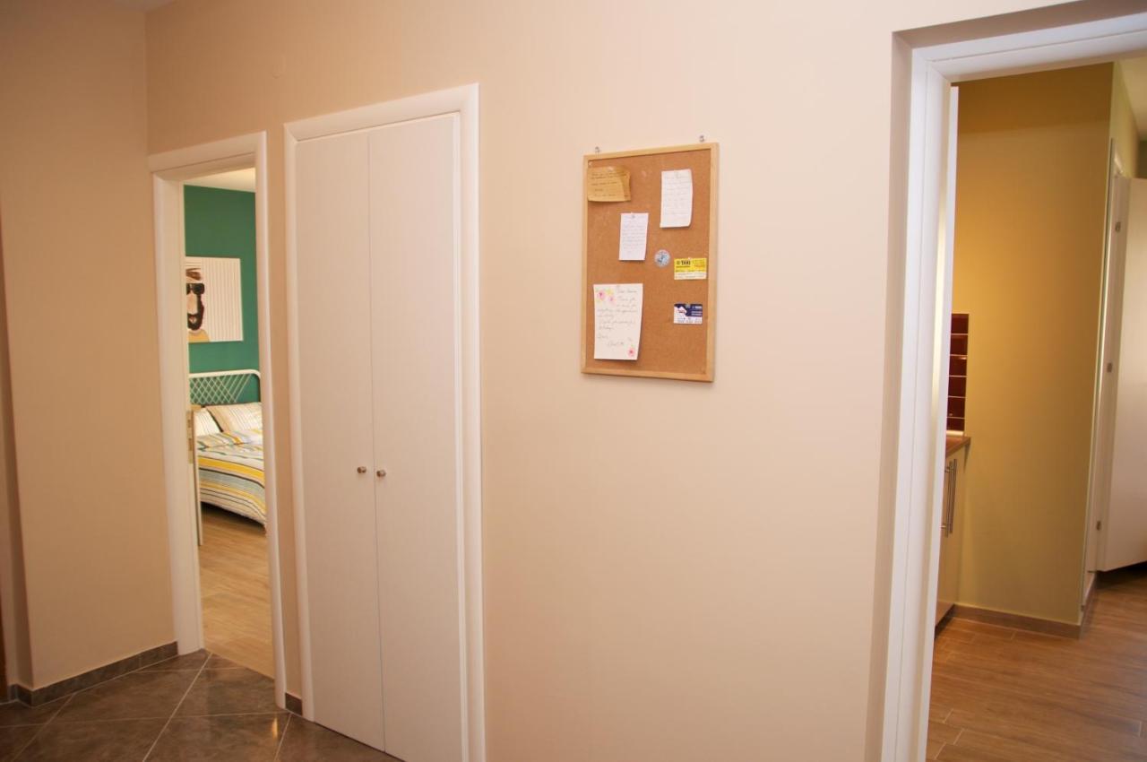 Super Cute & Cozy Mini Studios In City Center テッサロニキ エクステリア 写真